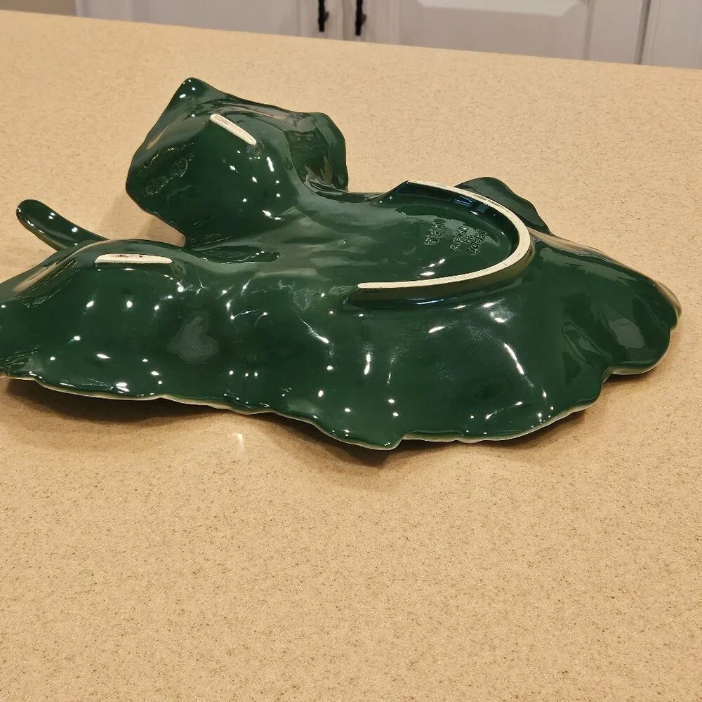 VINTAGE ITALIAN MAJOLICA VIETRI GREEN FOLIAGE CABBAGE LEAF SERVING DISH BOWL